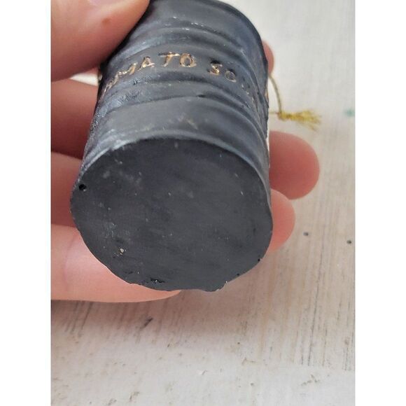 Fishing bait can worms mistletoe Fisher ornament Xmas decor - Picture 6 of 7